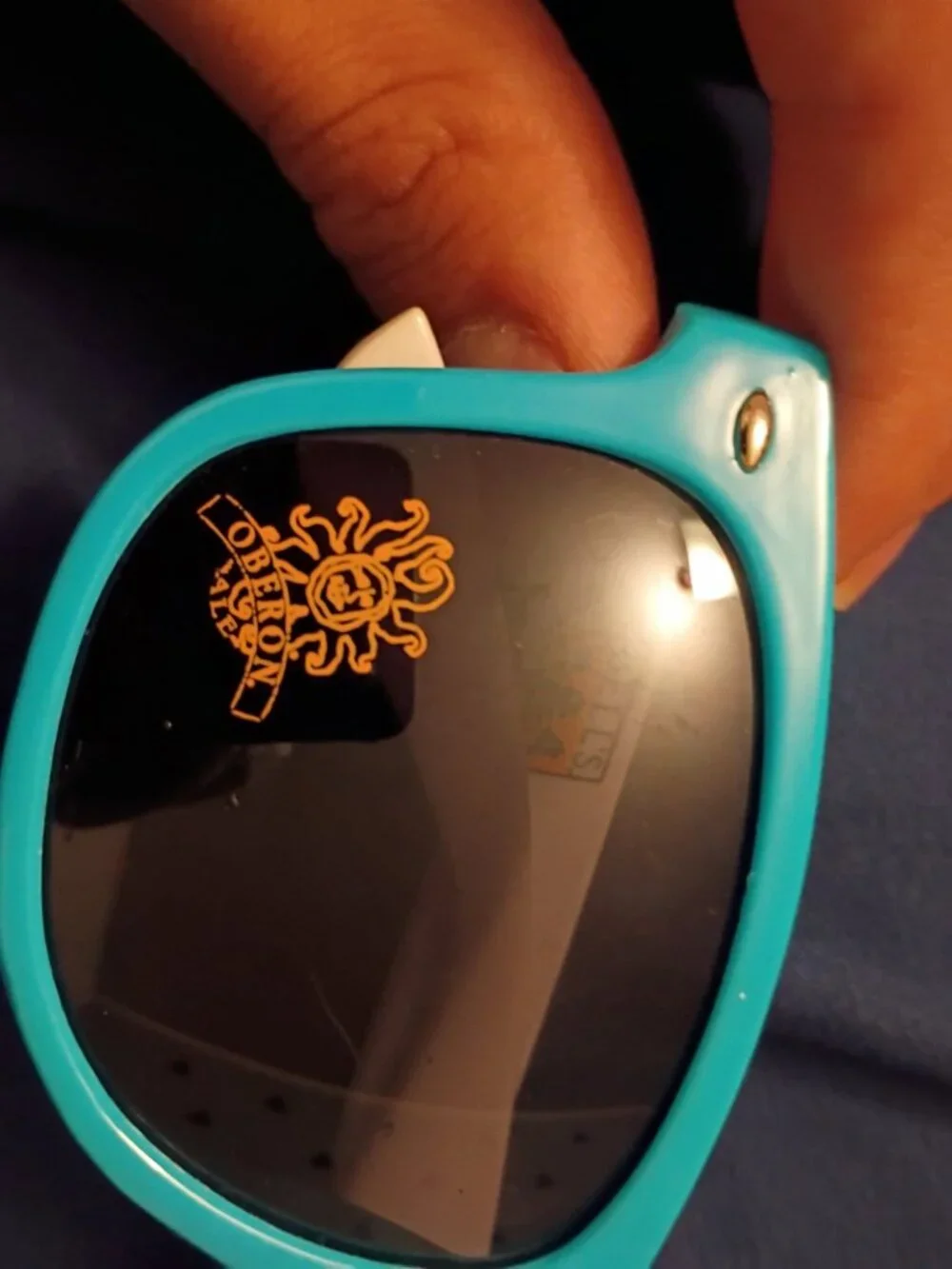 Bells sunglasses no damage
